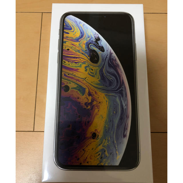 docomo iPhoneXS 64gb シルバー simロック解除済 未開封