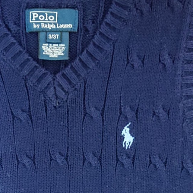 Ralph Lauren(ラルフローレン)のいろいろ様専用★ラルフローレン★ケーブル編みニットベスト3/3T大きめ年長 キッズ/ベビー/マタニティのキッズ服男の子用(90cm~)(ニット)の商品写真