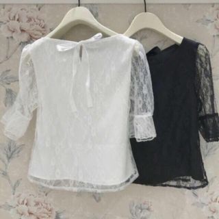 エブリン(evelyn)の♡ホワイト♡バックリボンレースブラウス♡お上品なフェミニンコーデに♡(シャツ/ブラウス(長袖/七分))