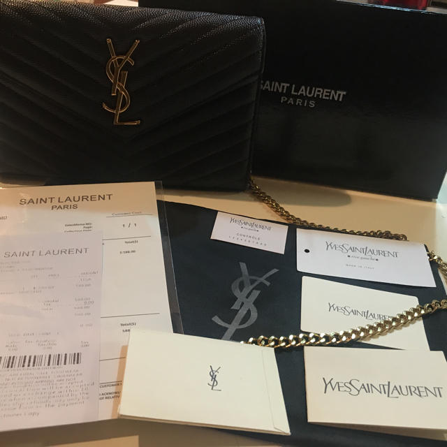 Saint Laurent(サンローラン)のイヴ・サンローラン ショルダーバッグ レディースのバッグ(ショルダーバッグ)の商品写真