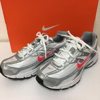 ナイキ(NIKE)の新品 NIKE INITIATOR 24.5cm ナイキ イニシエーター(スニーカー)