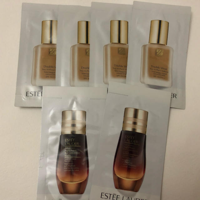 Estee Lauder(エスティローダー)のエスティーローダー ダブルウェア 試供品 コスメ/美容のキット/セット(サンプル/トライアルキット)の商品写真