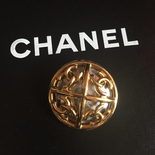 CHANEL シャネル ブローチ