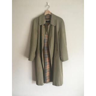 バーバリー(BURBERRY)のBurberry トレンチコート(トレンチコート)