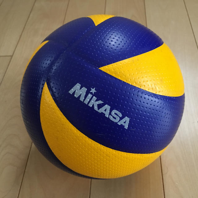 MIKASA(ミカサ)のMIKASA 小学生軽量検定ボール MVA500 スポーツ/アウトドアのスポーツ/アウトドア その他(バレーボール)の商品写真