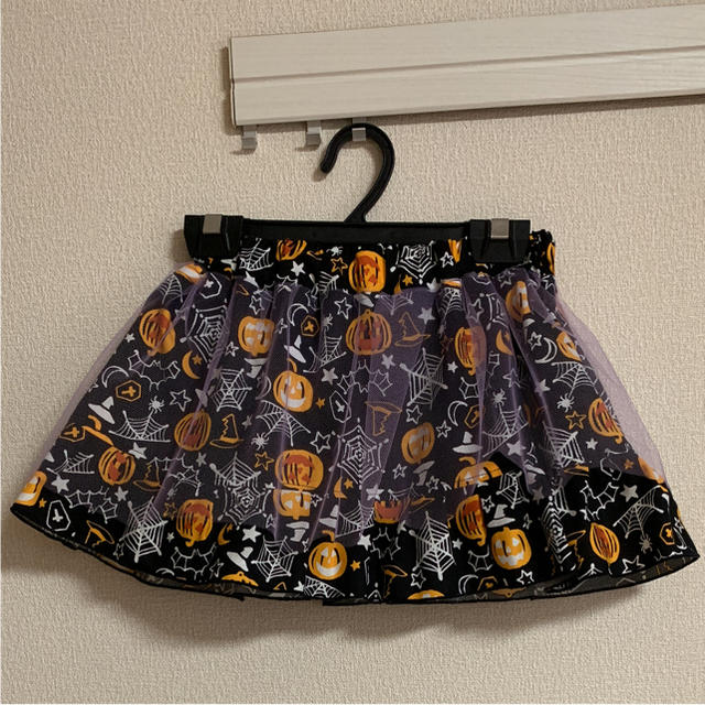 ハロウィン限定スカート キッズ/ベビー/マタニティのキッズ服女の子用(90cm~)(スカート)の商品写真
