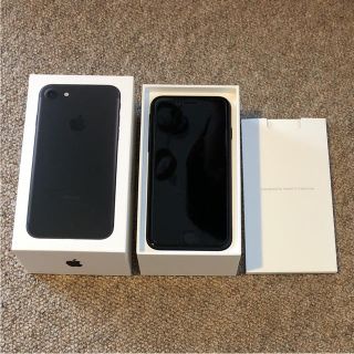 アップル(Apple)のiPhone7 32GB SIMフリー マットブラック 本体と未使用の付属品全て(スマートフォン本体)