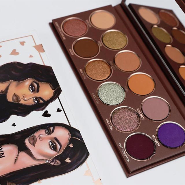 Kylie Cosmetics(カイリーコスメティックス)のKYLIE COSMETICS★EYESHADOW PALETTE コスメ/美容のベースメイク/化粧品(アイシャドウ)の商品写真