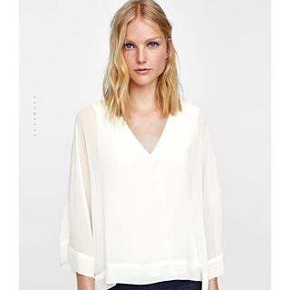 ザラ(ZARA)のZARA リブネックラインブラウス(シャツ/ブラウス(長袖/七分))