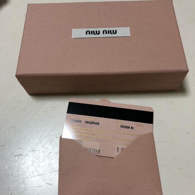 miumiu ケース 手帳型の通販 by miwa's shop｜ミュウミュウならラクマ - miumiu iPhone 定番格安