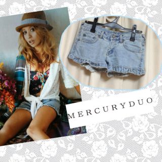 マーキュリーデュオ(MERCURYDUO)のMERCURYDUO♡フリルデニムSP(ショートパンツ)