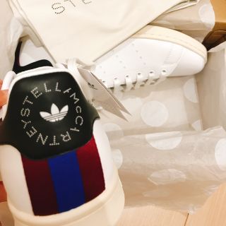 アディダスバイステラマッカートニー(adidas by Stella McCartney)のモンテクリスト様 新品 ステラマッカートニー スタンスミス 27.5センチ(スニーカー)