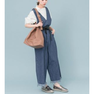 アーバンリサーチ(URBAN RESEARCH)の新品 定価7452円 アーバンリサーチ ショルダーバッグ ピンクベージュ(ショルダーバッグ)