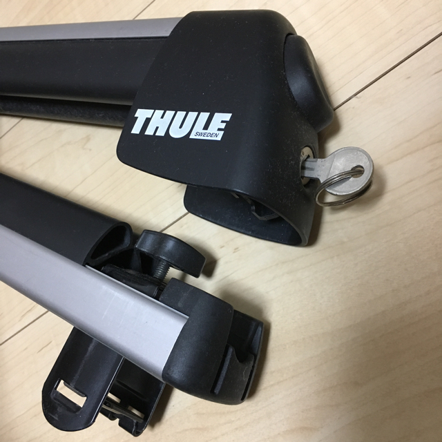 THULE(スーリー)のthule/スーリー スノーボードキャリア スキー板可 自動車/バイクの自動車(車外アクセサリ)の商品写真