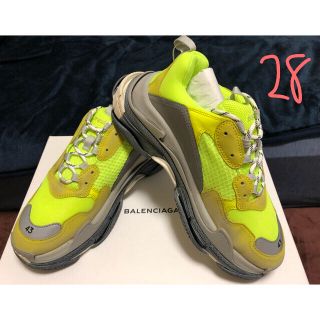 バレンシアガ(Balenciaga)のBALENCIAGA triple s(スニーカー)