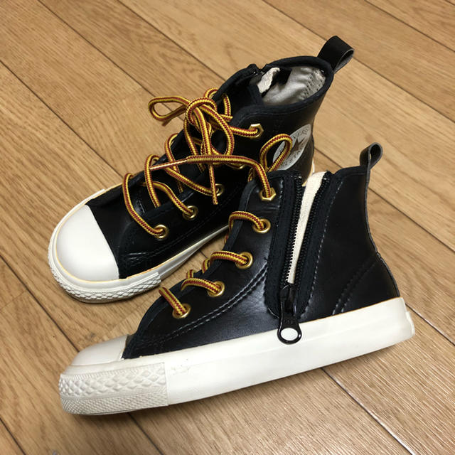 CONVERSE(コンバース)の17cm レザー CONVERSE ハイカット コンバース ALL STAR  キッズ/ベビー/マタニティのキッズ靴/シューズ(15cm~)(スニーカー)の商品写真