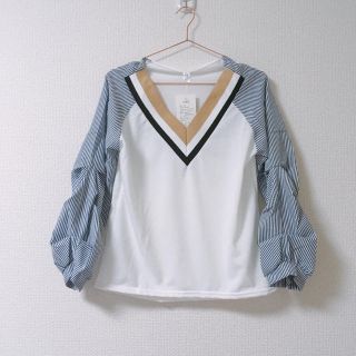 ディーホリック(dholic)の新品♡韓国トップス(カットソー(長袖/七分))