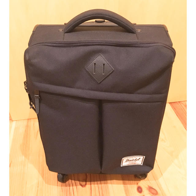 HERSCHEL(ハーシェル)のHerschel Supply ハーシェルサプライ キャリーバッグ 34L レディースのバッグ(スーツケース/キャリーバッグ)の商品写真