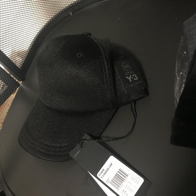 Y-3(ワイスリー)のy-3 ワイスリー キャップ 新品未使用 タグ付き メンズの帽子(キャップ)の商品写真