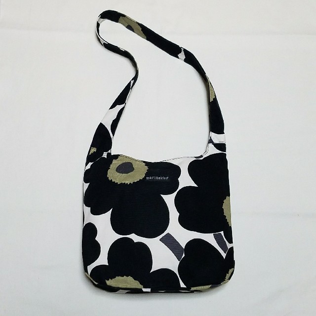 marimekko - marimekko マリメッコ☆ウニッコ ショルダーバッグ☆ブラック☆の通販 by sorairo's shop