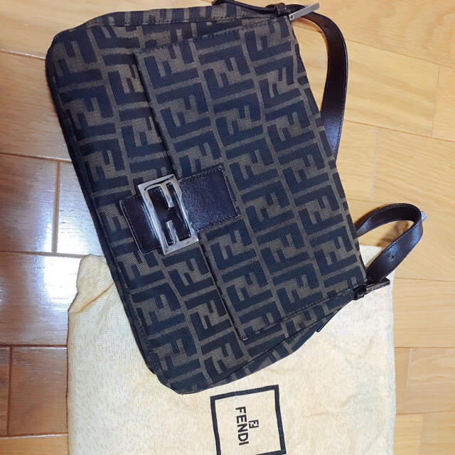 FENDI フェンディ ズッカ柄 FF バック