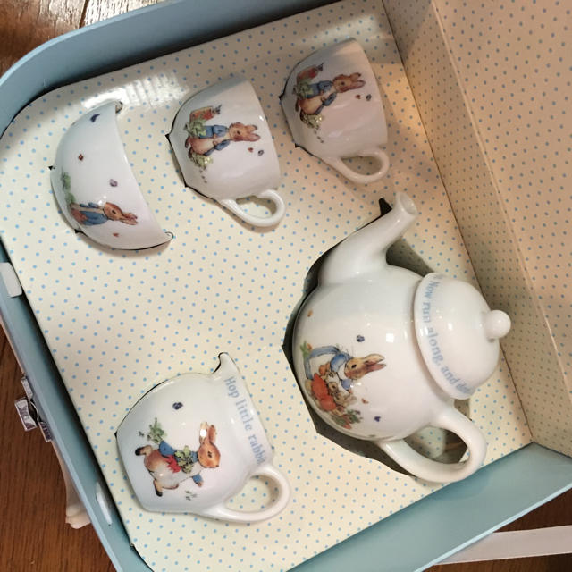WEDGWOOD - ウェッジウッド ピーターラビット チャイルドティーセット