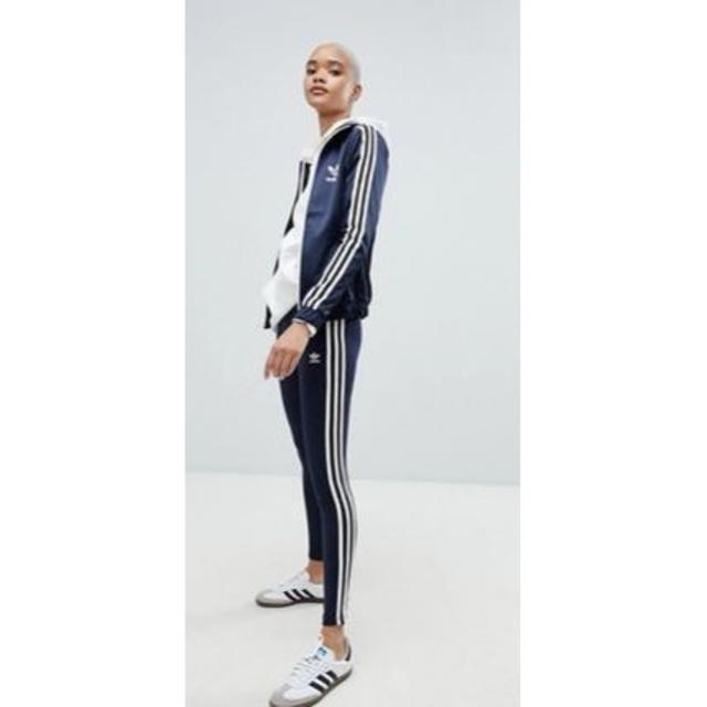 adidas(アディダス)の在庫処分セール！！新品☆adidasジャケットUK8サイズ レディースのトップス(その他)の商品写真