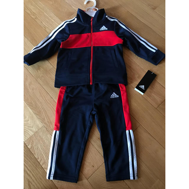 adidas(アディダス)のadidas ジャージ上下12M 80cm キッズ/ベビー/マタニティのベビー服(~85cm)(その他)の商品写真