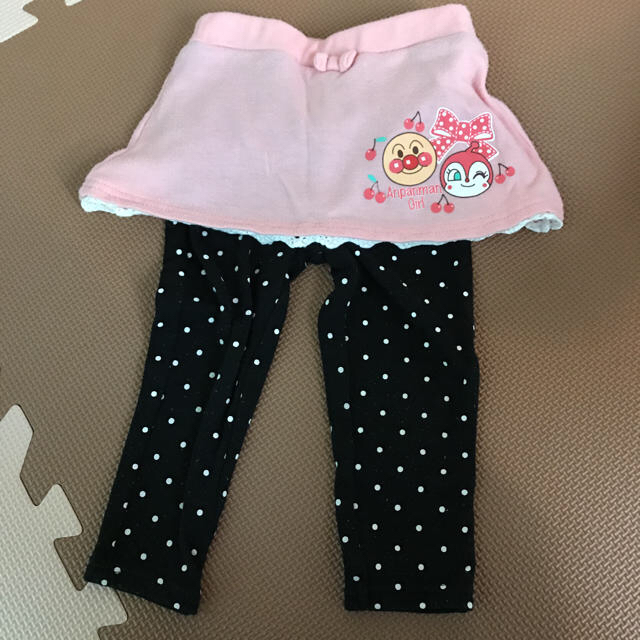 アンパンマン(アンパンマン)の値下げ アンパンマン パンツ スカート付き キッズ/ベビー/マタニティのキッズ服女の子用(90cm~)(パンツ/スパッツ)の商品写真