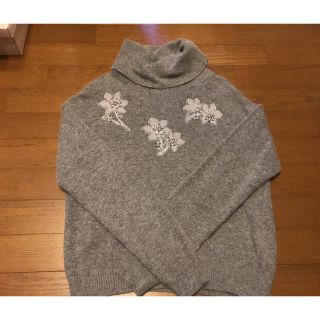 リランドチュール(Rirandture)の【美品】Rirandture タートルニット  グレー(ニット/セーター)