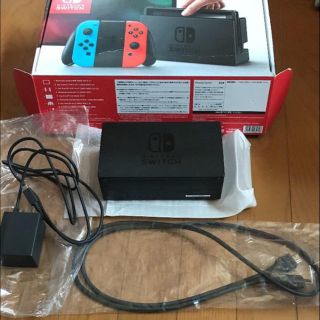 ニンテンドースイッチ(Nintendo Switch)のニンテンドー スイッチ ドック セット(家庭用ゲーム機本体)