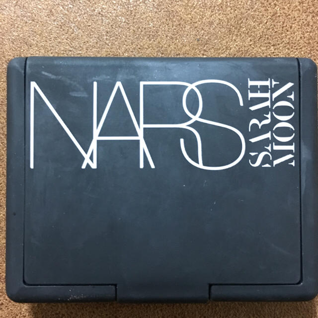 NARS(ナーズ)のpuppy様専用♡NARS ナーズ限定♡4064 サラムーンコラボ コスメ/美容のベースメイク/化粧品(チーク)の商品写真