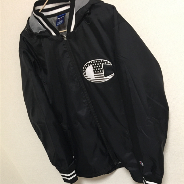 champion ナイロンパーカー