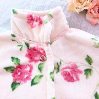 ローラアシュレイ(LAURA ASHLEY)のあずきみるく様 専用になります  ローラアシュレイ 肩かけ(ボレロ)