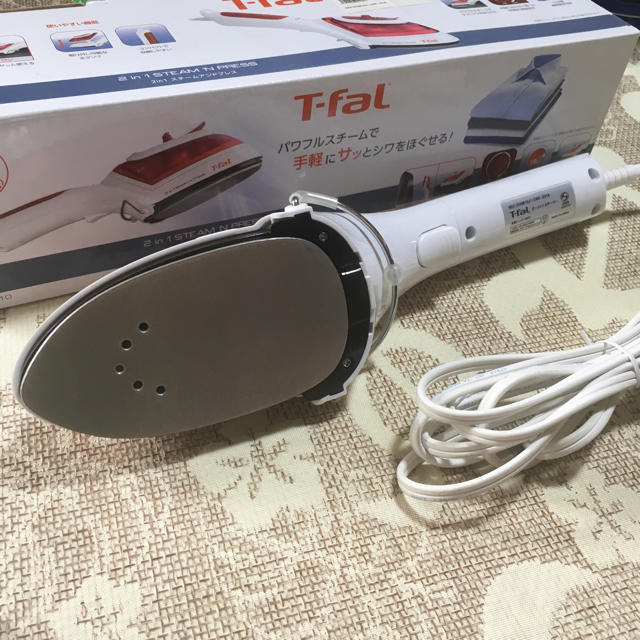 T-fal(ティファール)のティファール スチームアイロン スマホ/家電/カメラの生活家電(アイロン)の商品写真