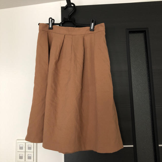 ViS(ヴィス)のvis キャメル色のスカート レディースのスカート(ひざ丈スカート)の商品写真