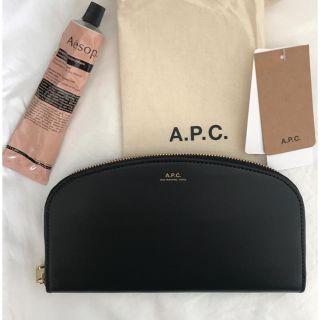 アーペーセー(A.P.C)のsiomi様専用です♡(長財布)