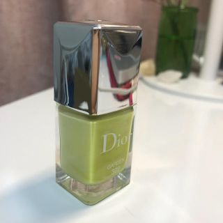 クリスチャンディオール(Christian Dior)の【送料無料】ディオール ネイル Dior マニキュア GARDEN 302 限定(マニキュア)