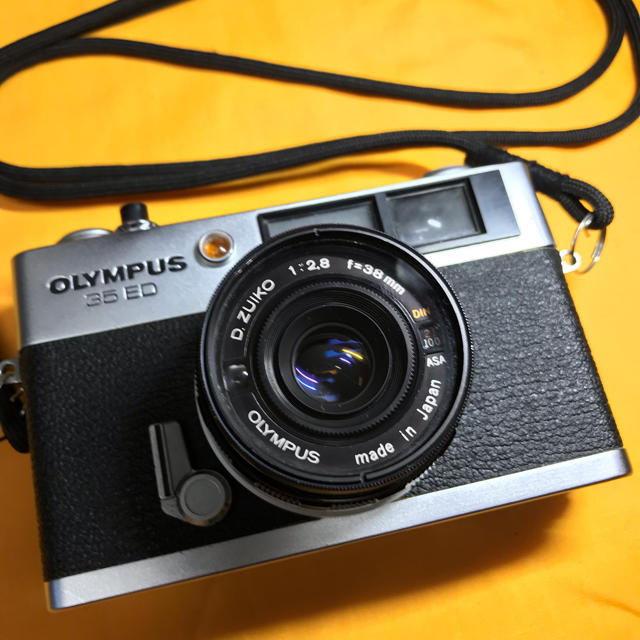 【外観美品】OLYMPUS 35 ED フィルムカメラ F2.8 丸紐付き