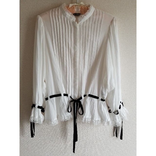 Katie(ケイティー)のKatie HANGING ROCK blouse jacket レディースのトップス(シャツ/ブラウス(長袖/七分))の商品写真