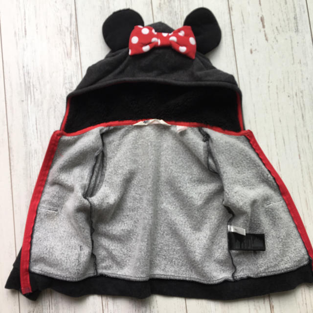 H&M(エイチアンドエム)のミニー パーカー キッズ/ベビー/マタニティのキッズ服女の子用(90cm~)(ジャケット/上着)の商品写真