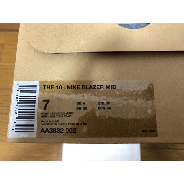 NIKE(ナイキ)のnike off-white Blazer THE TEN 25CM queen メンズの靴/シューズ(スニーカー)の商品写真