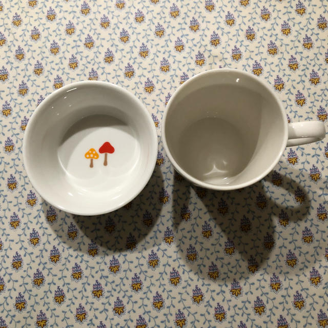 AfternoonTea(アフタヌーンティー)のAfternoon Tea  マグカップとお揃い柄の小皿セット インテリア/住まい/日用品のキッチン/食器(グラス/カップ)の商品写真
