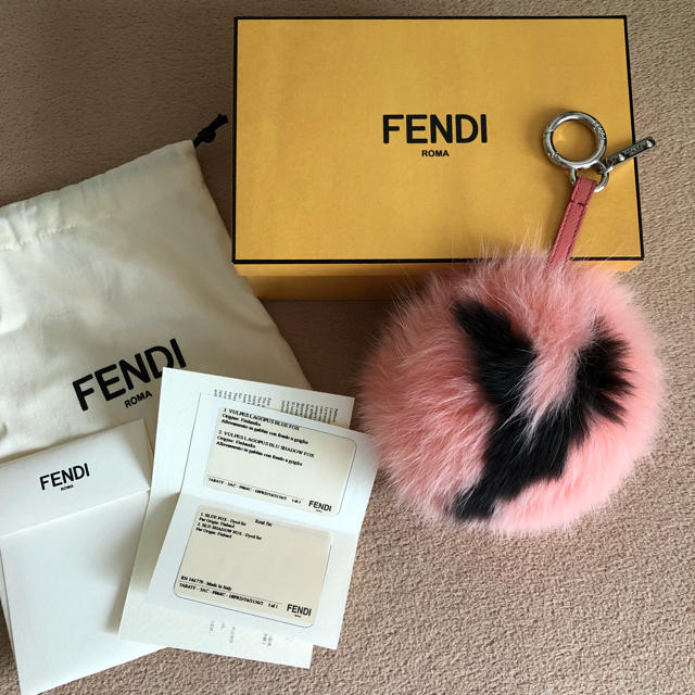 FENDI☆ファーチャーム