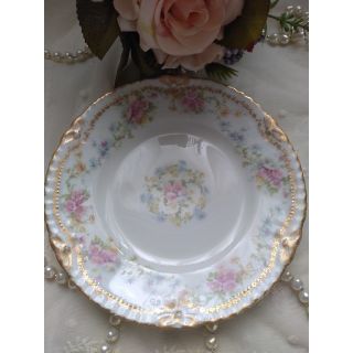 ロイヤルアルバート(ROYAL ALBERT)の専用！アンティーク　アビランド　リモージュ　リボン　デザートプレート2枚セット(食器)