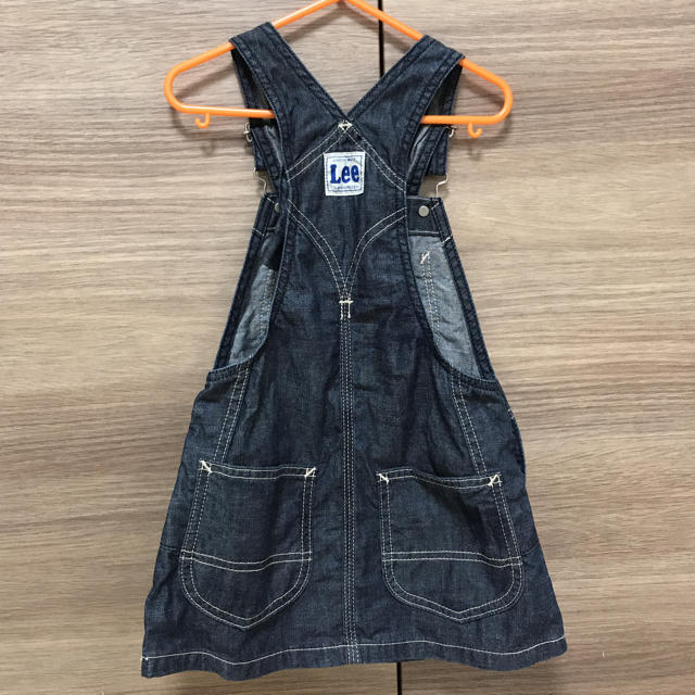 Lee(リー)のえりゃーく様専用♡美品Leeデニムジャンパースカート キッズ/ベビー/マタニティのキッズ服女の子用(90cm~)(スカート)の商品写真