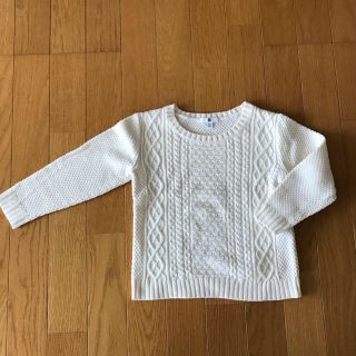 ユニクロ(UNIQLO)の☆ユニクロ白ニット☆(ニット)