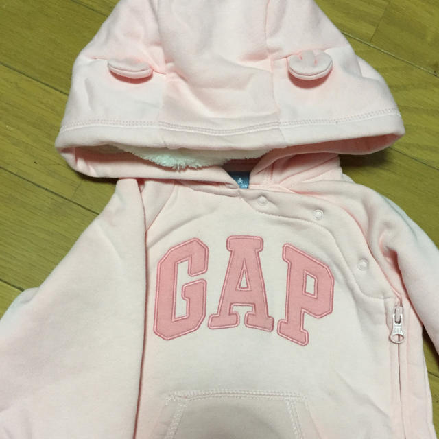 babyGAP(ベビーギャップ)のGAPロンパース ピンク 美品❣️ キッズ/ベビー/マタニティのベビー服(~85cm)(カバーオール)の商品写真