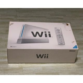 ウィー(Wii)のWii 本体 白(家庭用ゲーム機本体)