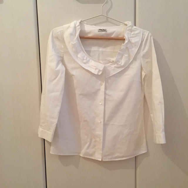 miumiu(ミュウミュウ)のmiumiu blouse レディースのトップス(シャツ/ブラウス(長袖/七分))の商品写真